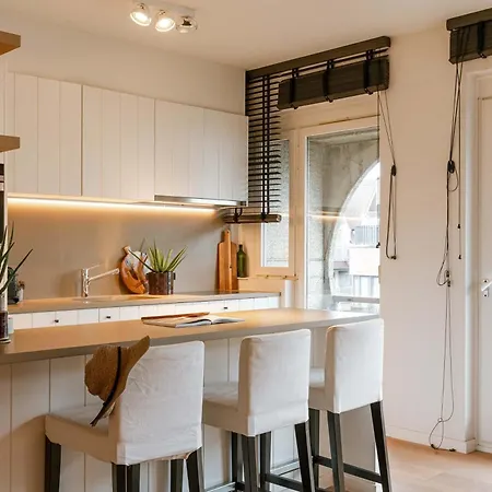 Appartement Huswell - Modern Close To The